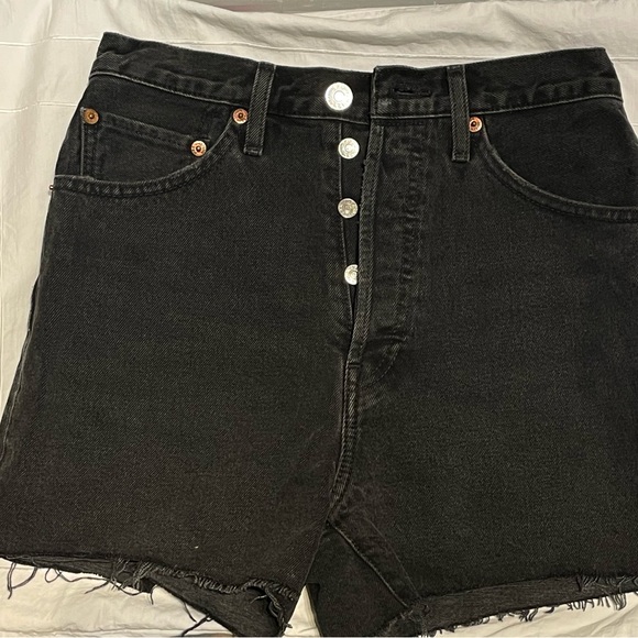 Re/Done Pants - Re/done black cutoff denim shorts 🖤 26 waist, 14 length